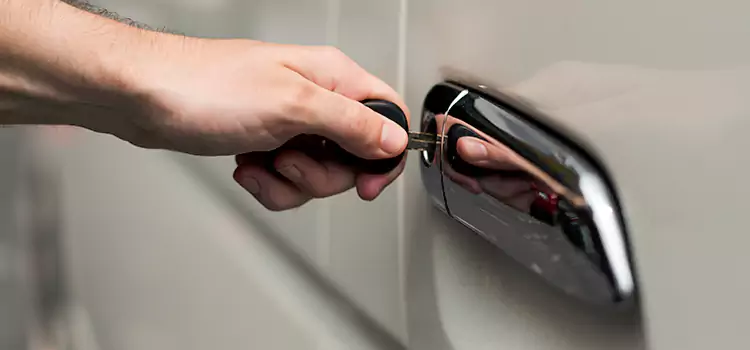 Why Choose Our Auto Locksmith Team in Laurel, MS?
